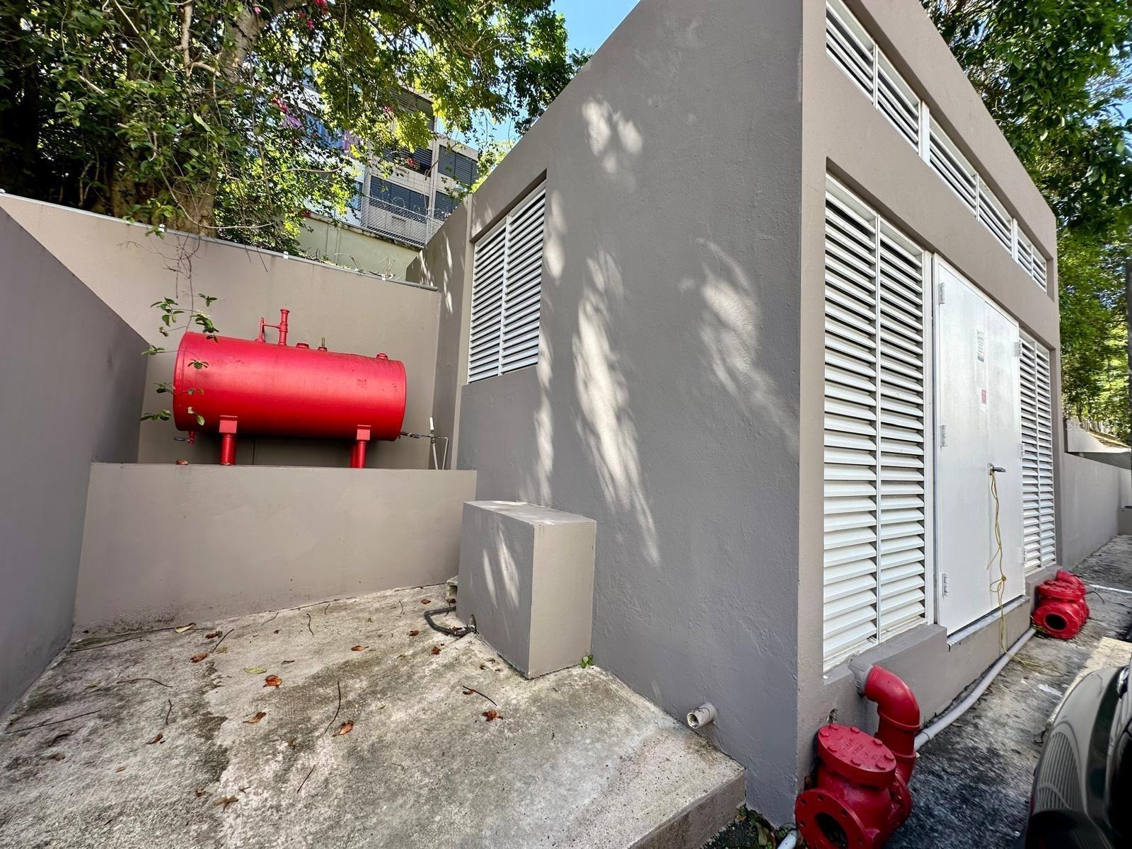 CONDOMINIO TORRES DEL ESCORIAL - Residential