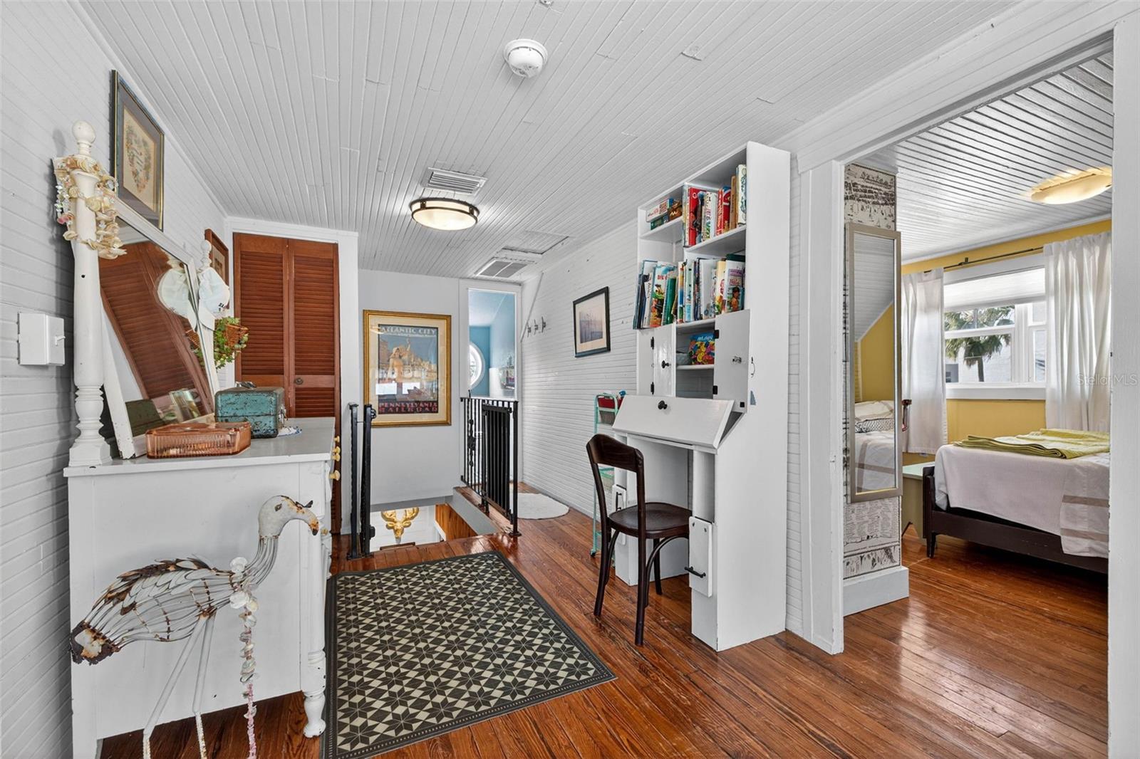 MOREY BEACH - Residential