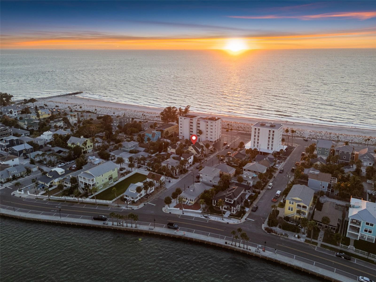 MOREY BEACH - Residential