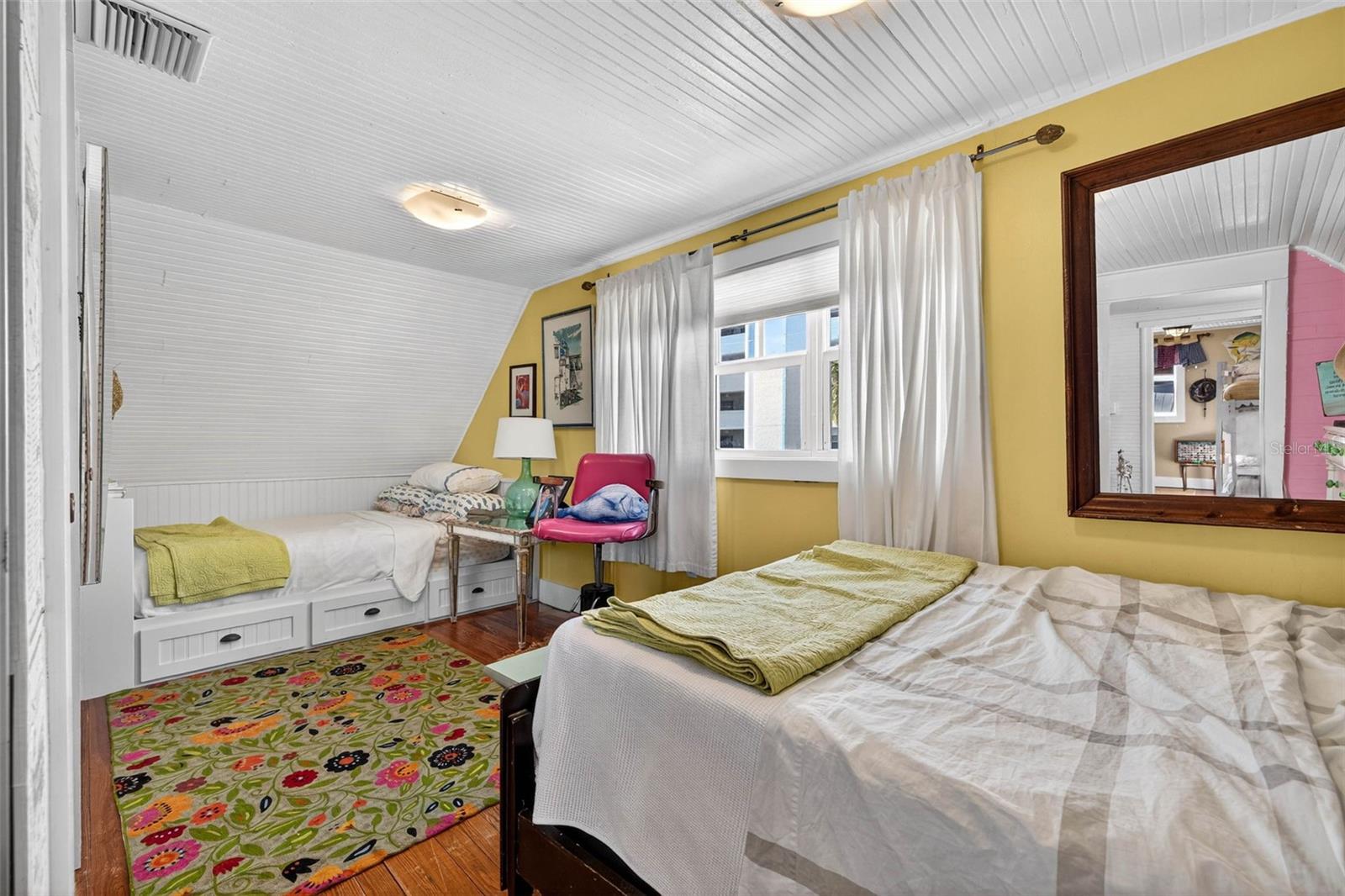 MOREY BEACH - Residential