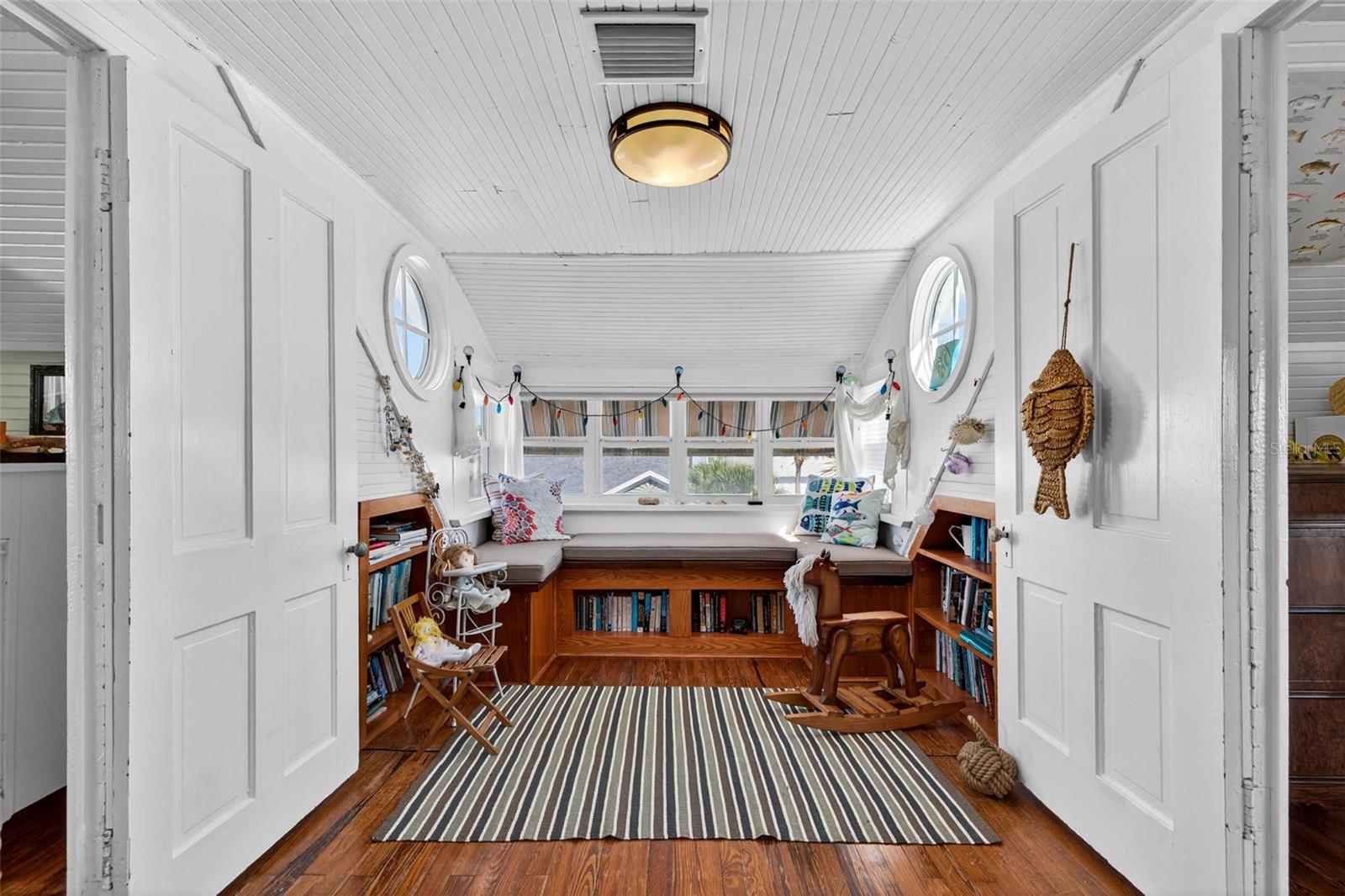 MOREY BEACH - Residential