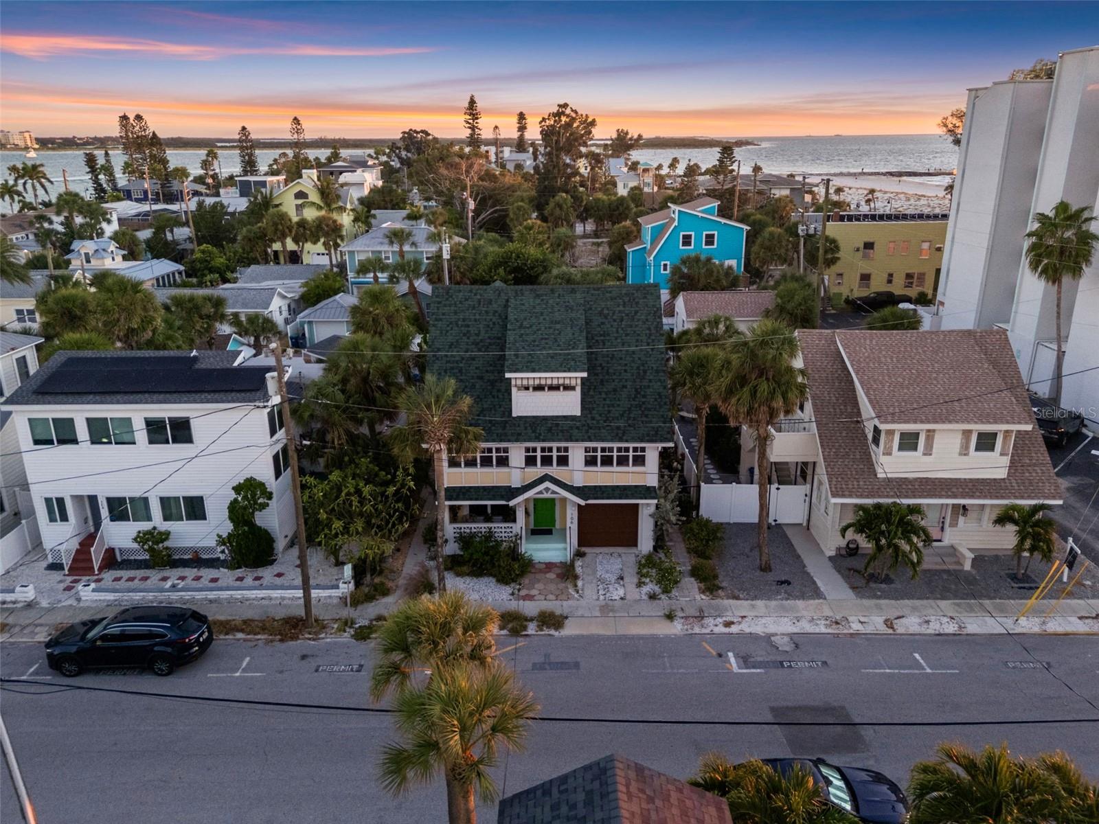 MOREY BEACH - Residential