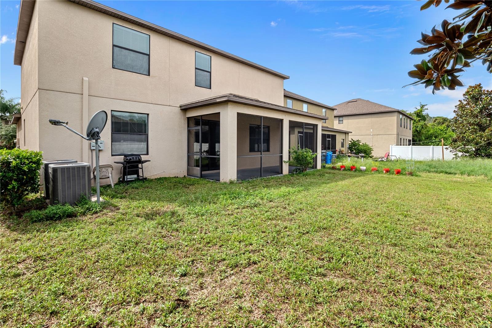 SUMMERFIELD CROSSINGS VILLAGE 2 TR - Residential Lease