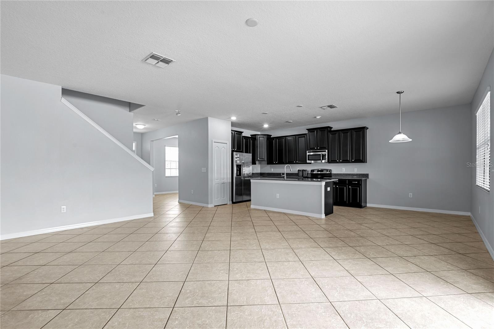SUMMERFIELD CROSSINGS VILLAGE 2 TR - Residential Lease