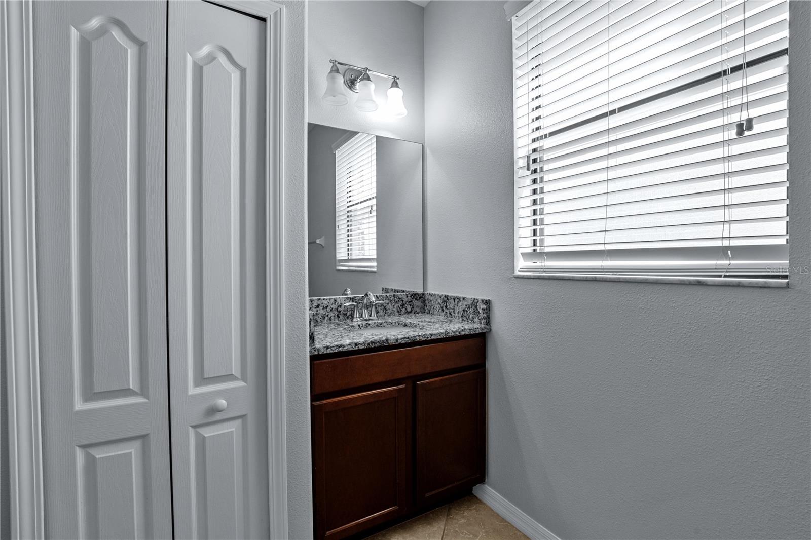 SUMMERFIELD CROSSINGS VILLAGE 2 TR - Residential Lease