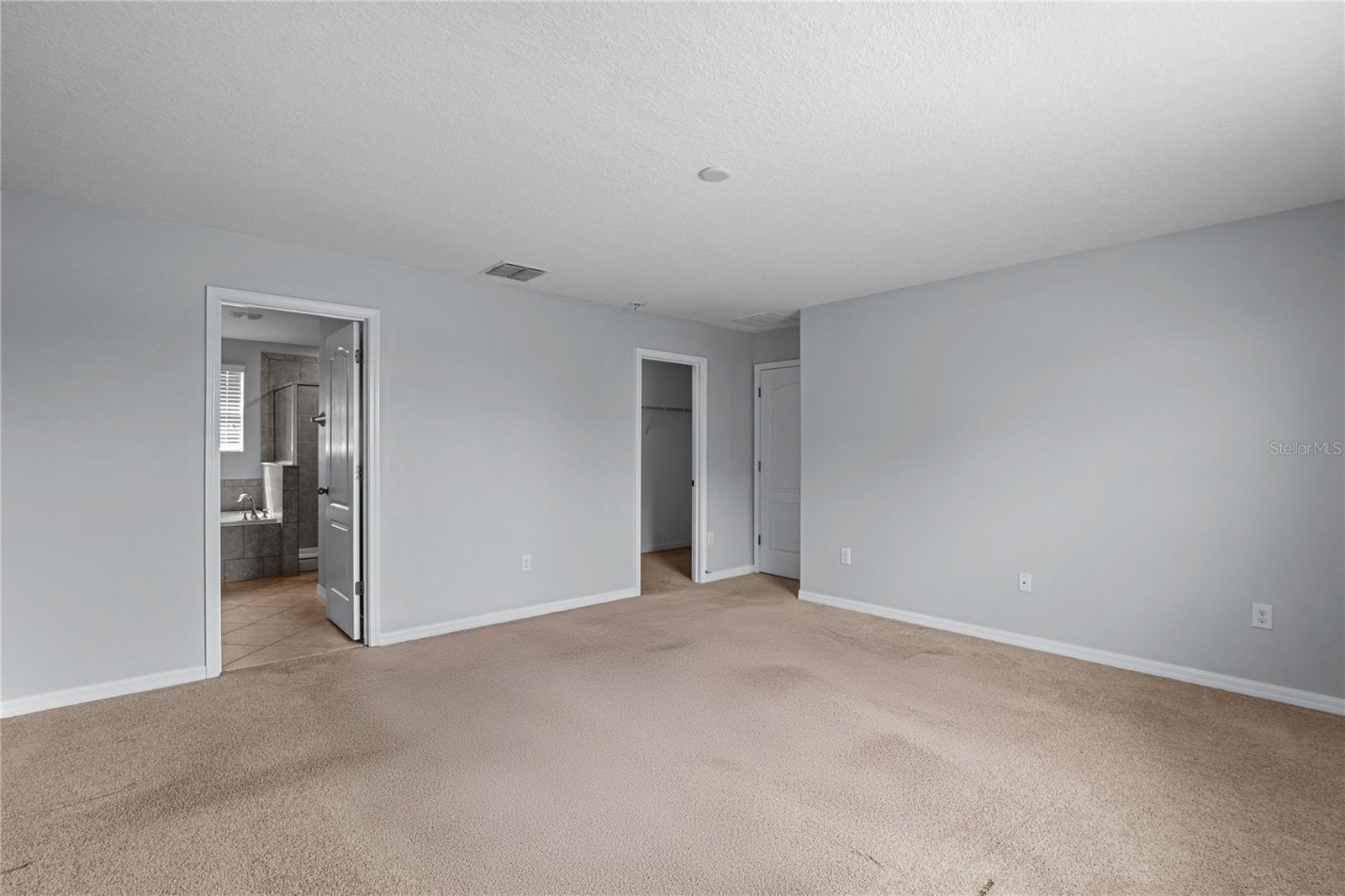 SUMMERFIELD CROSSINGS VILLAGE 2 TR - Residential Lease