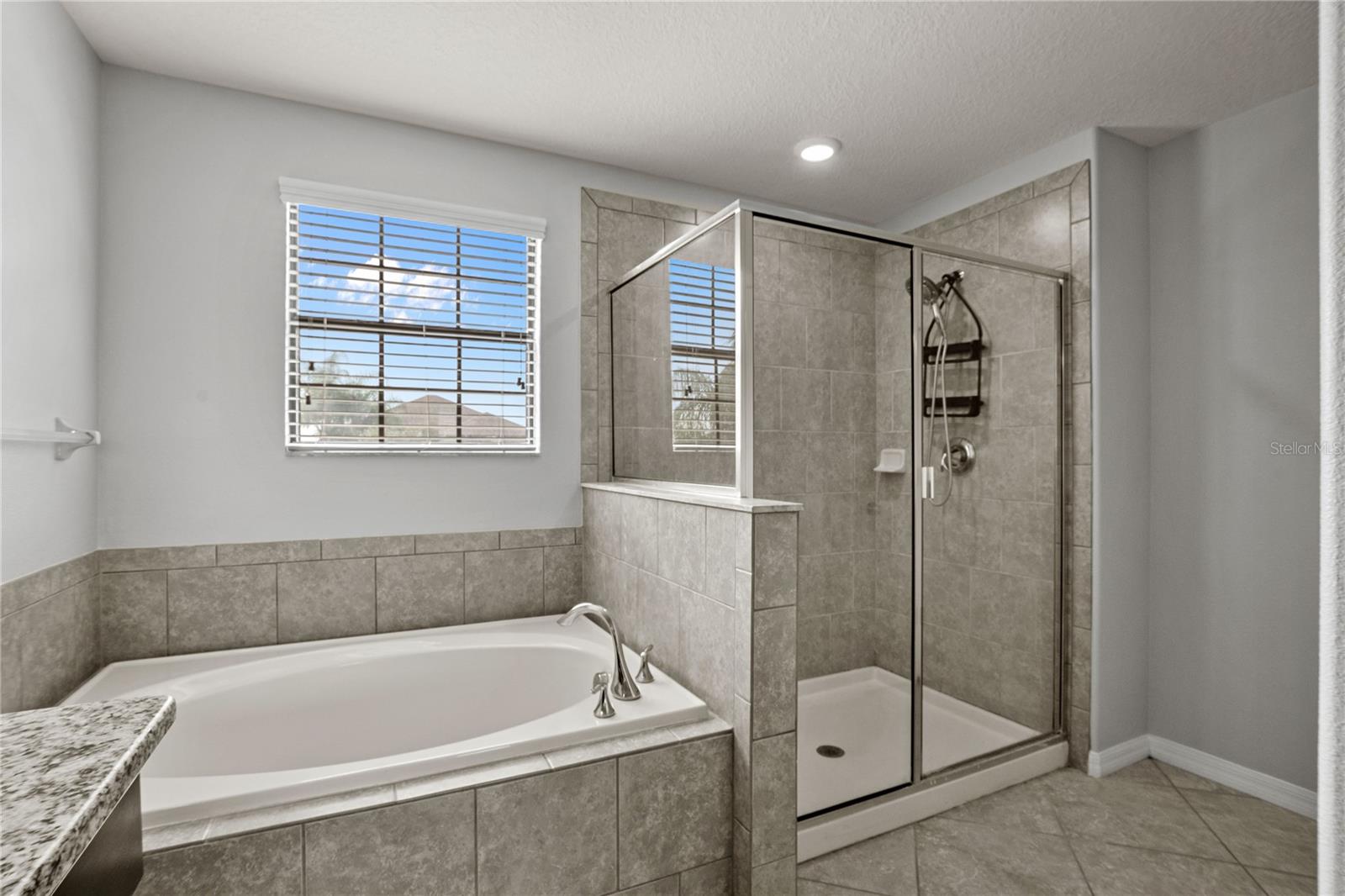 SUMMERFIELD CROSSINGS VILLAGE 2 TR - Residential Lease