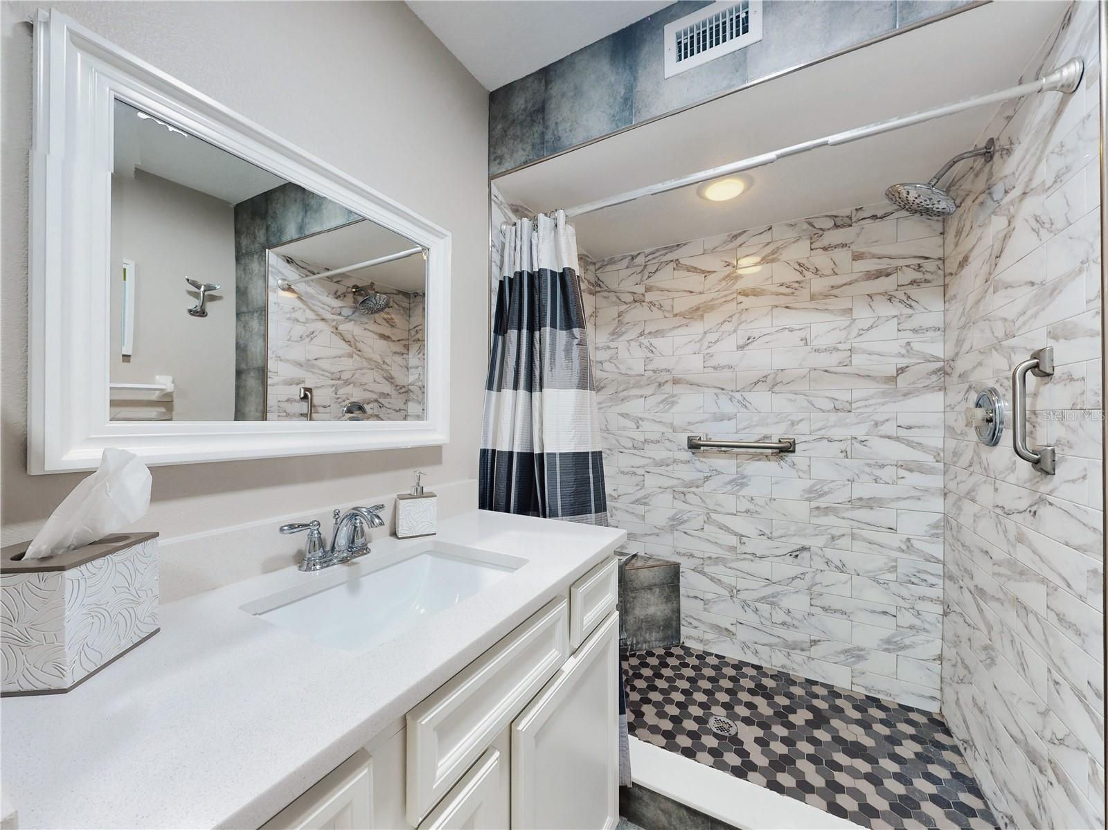 BOUCHELLE ISLAND CONDO - Residential