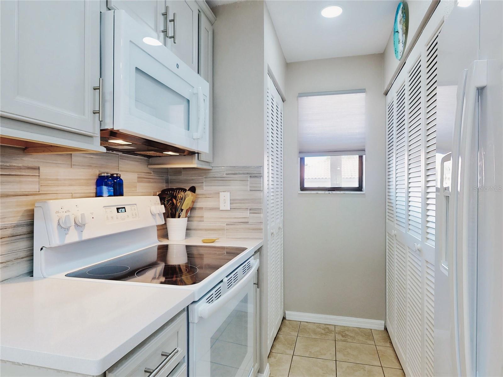 BOUCHELLE ISLAND CONDO - Residential