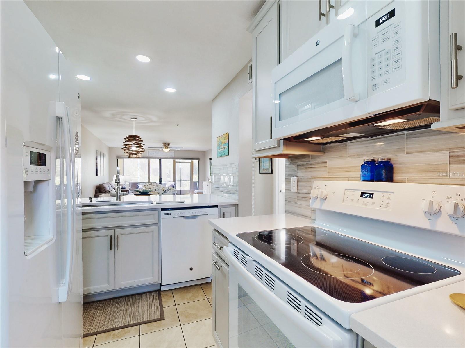 BOUCHELLE ISLAND CONDO - Residential
