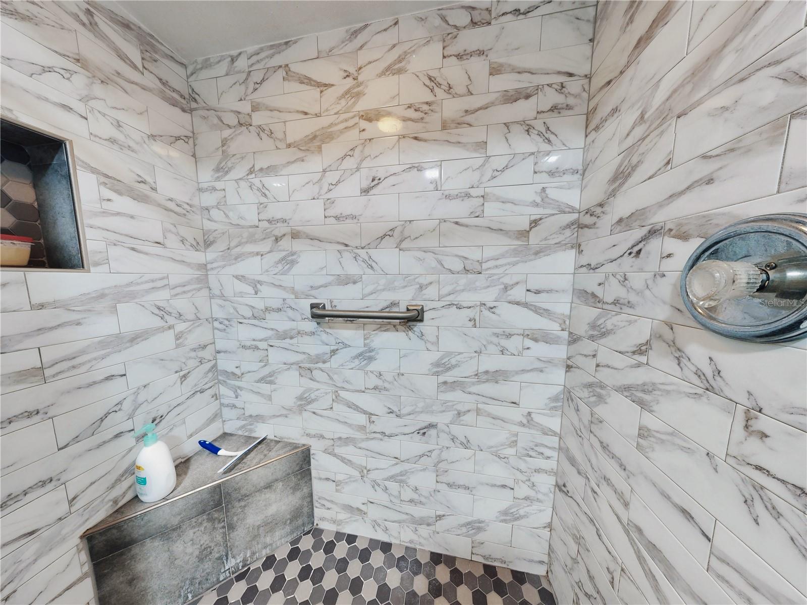 BOUCHELLE ISLAND CONDO - Residential