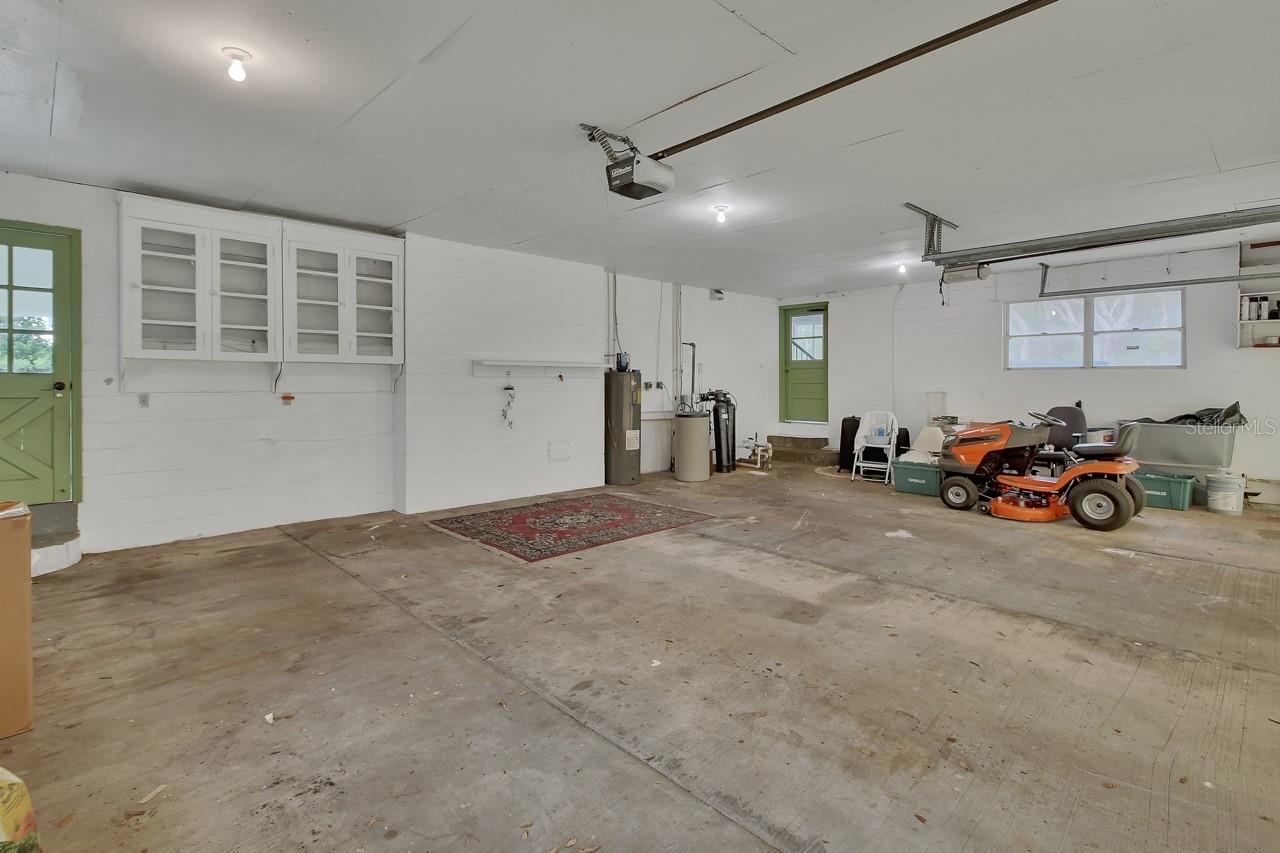 ARROYO VISTA - Residential