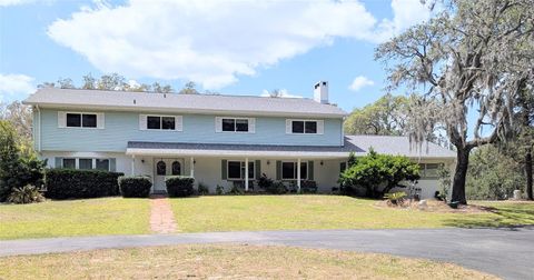 Photo of 1440 Arroyo Vista Drive, Deland, FL 32724 (MLS # V4938219)