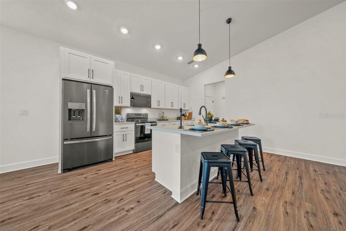 SPRING HILL - Residential