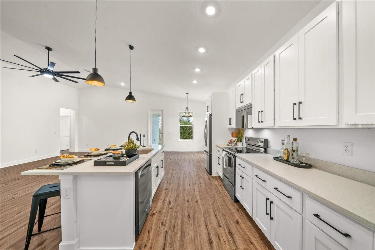 SPRING HILL - Residential