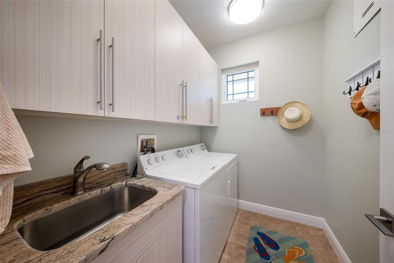 THE MOORINGS AT EDGEWATER II - Residential