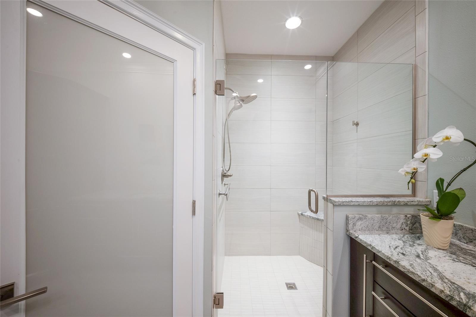 THE MOORINGS AT EDGEWATER II - Residential