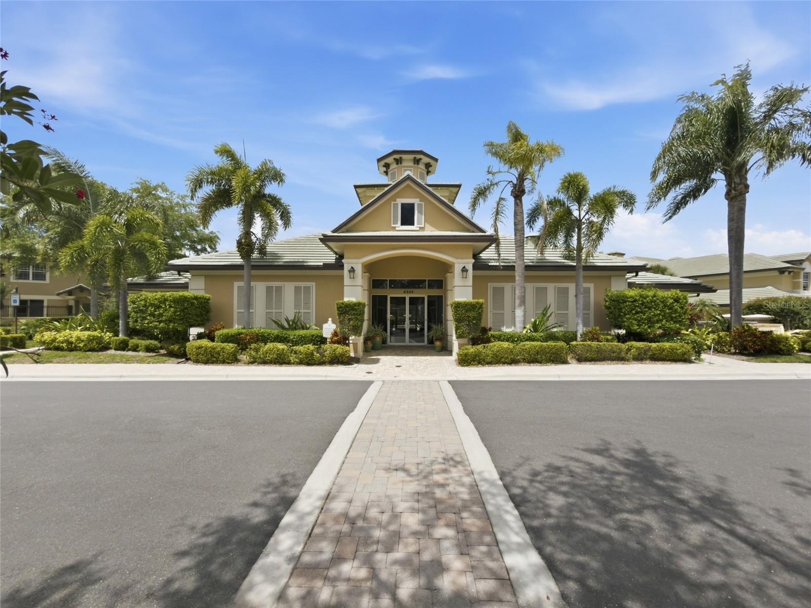 THE MOORINGS AT EDGEWATER II - Residential