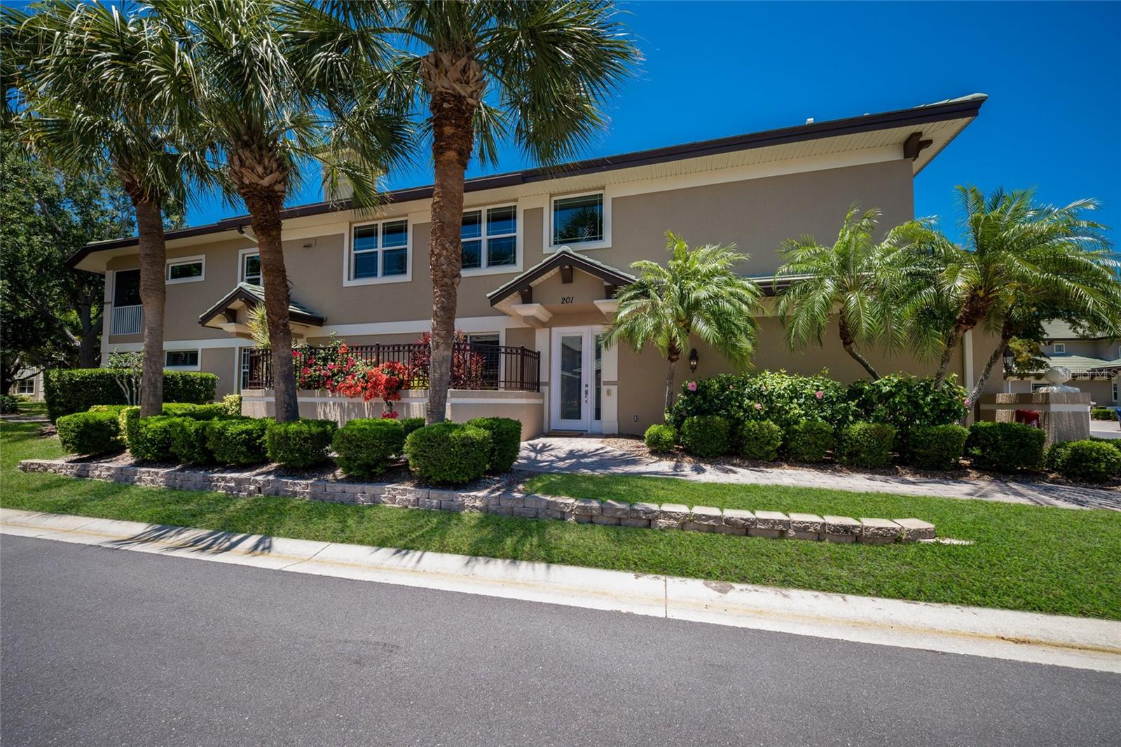 THE MOORINGS AT EDGEWATER II - Residential