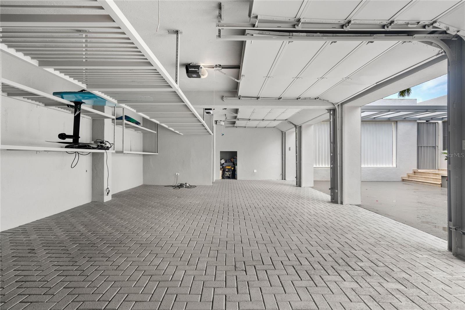 DORADO BEACH EAST - Residential