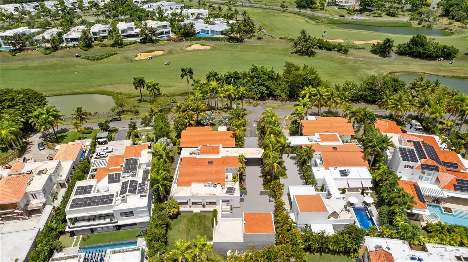 DORADO BEACH EAST - Residential