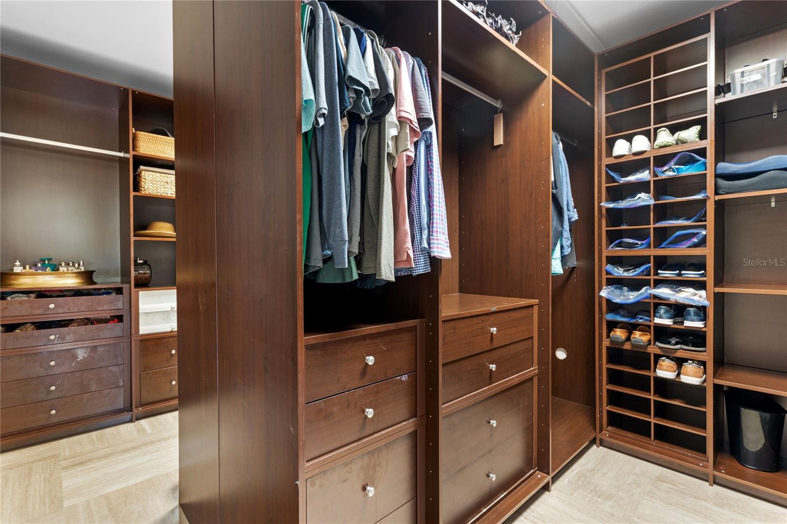 DORADO BEACH EAST - Residential