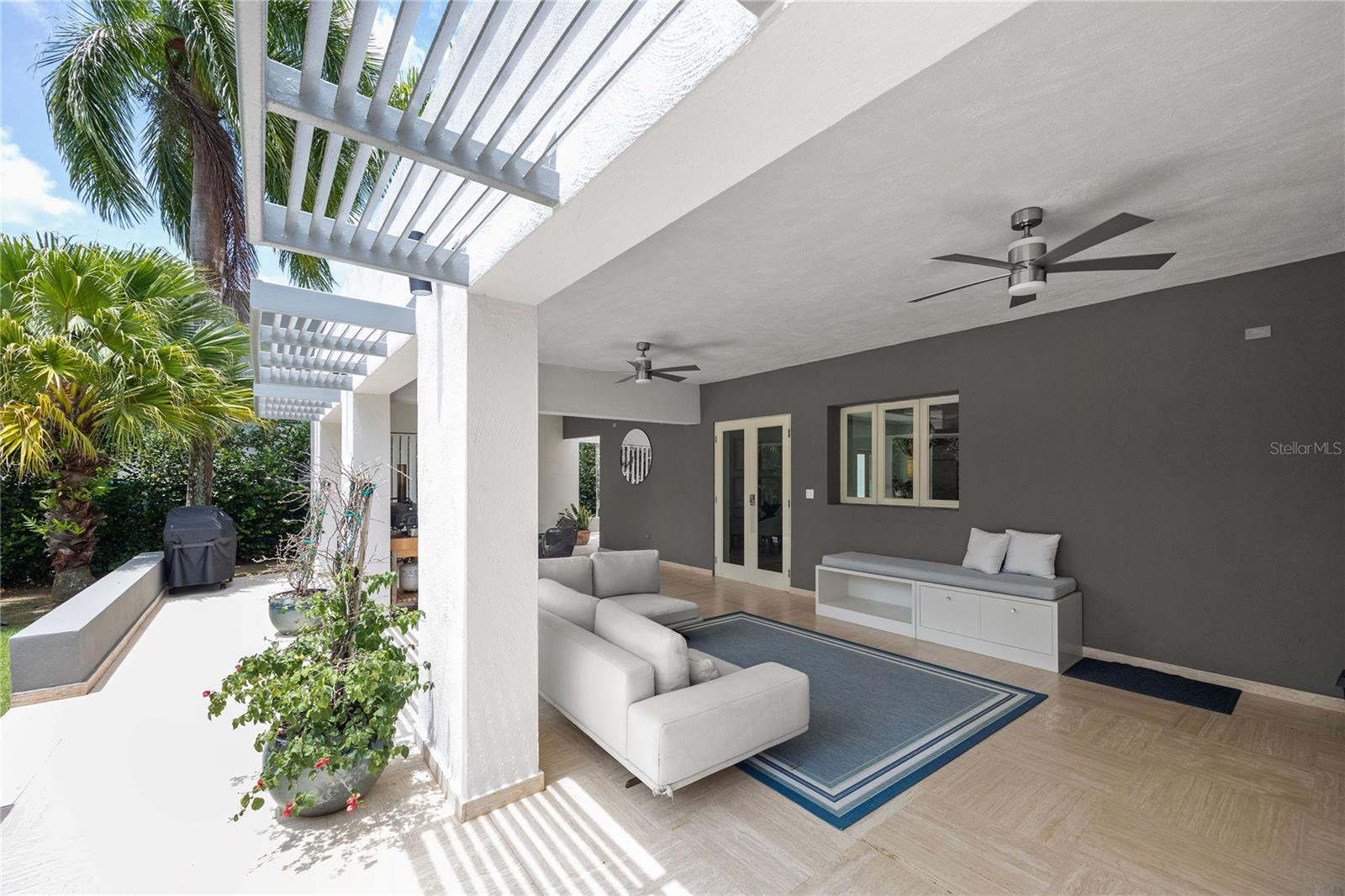 DORADO BEACH EAST - Residential