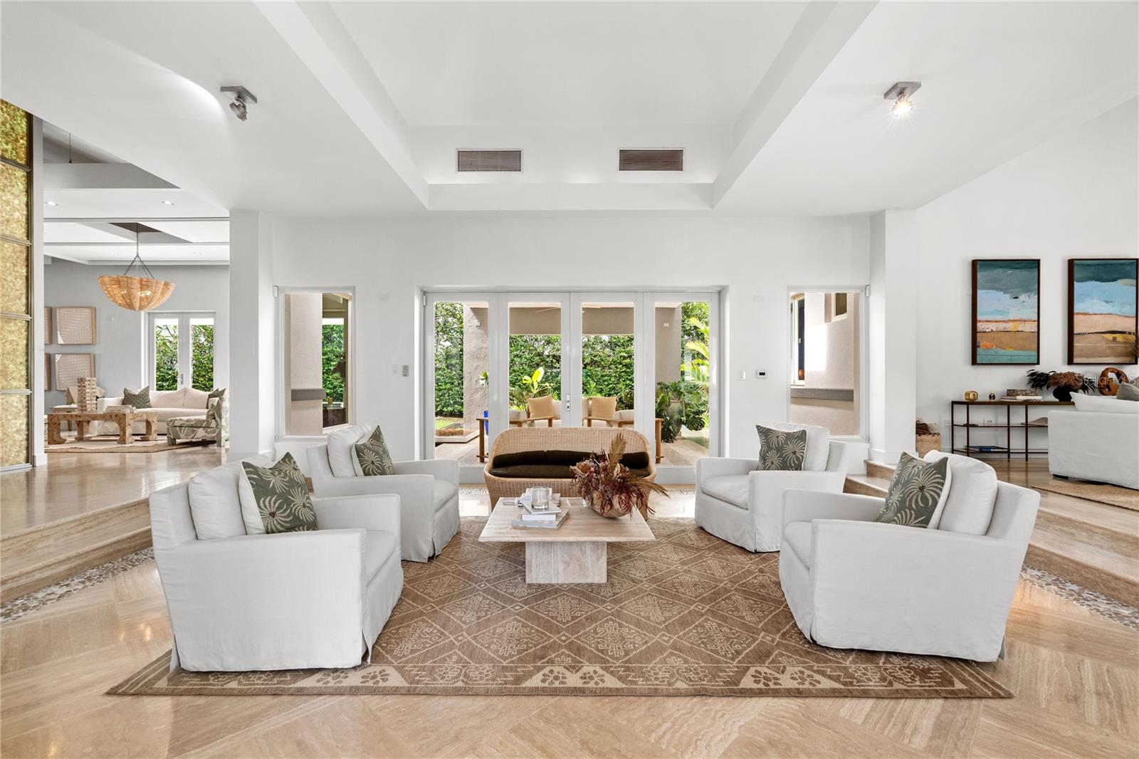 DORADO BEACH EAST - Residential