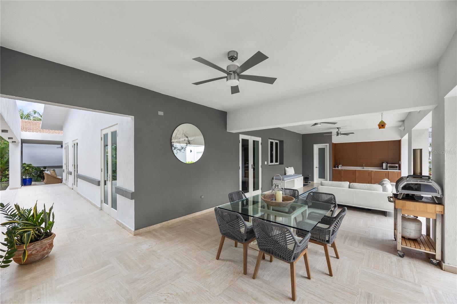 DORADO BEACH EAST - Residential