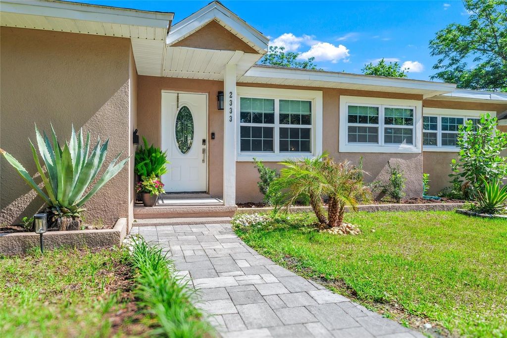 Photo of 2333 Westminster Court, Winter Park, FL 32789 (MLS # O6407054)