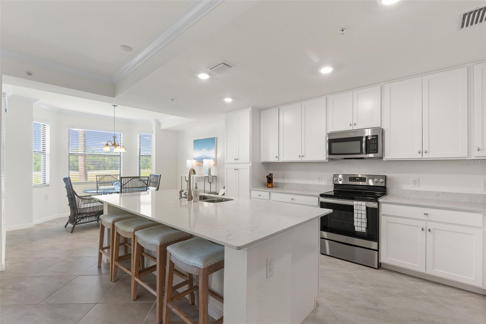 TERRACE VI AT LAKEWOOD NATIONAL PH I - Residential