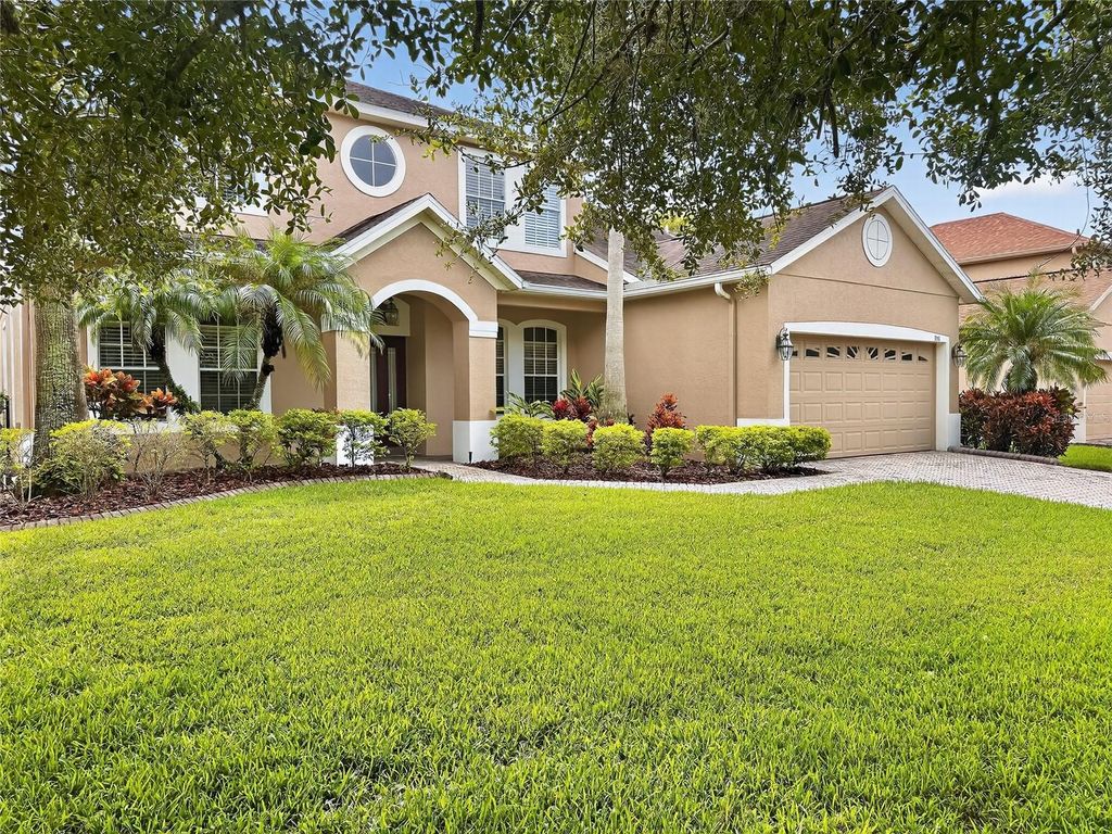 Photo of 3511 Hollow Oak Run, Oviedo, FL 32766 (MLS # O6392818)