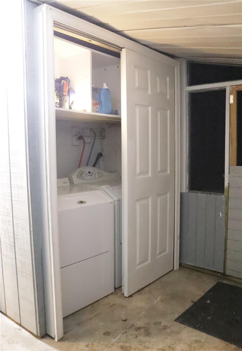 DEXTER PARKS VILLAS UNREC SUB - Residential