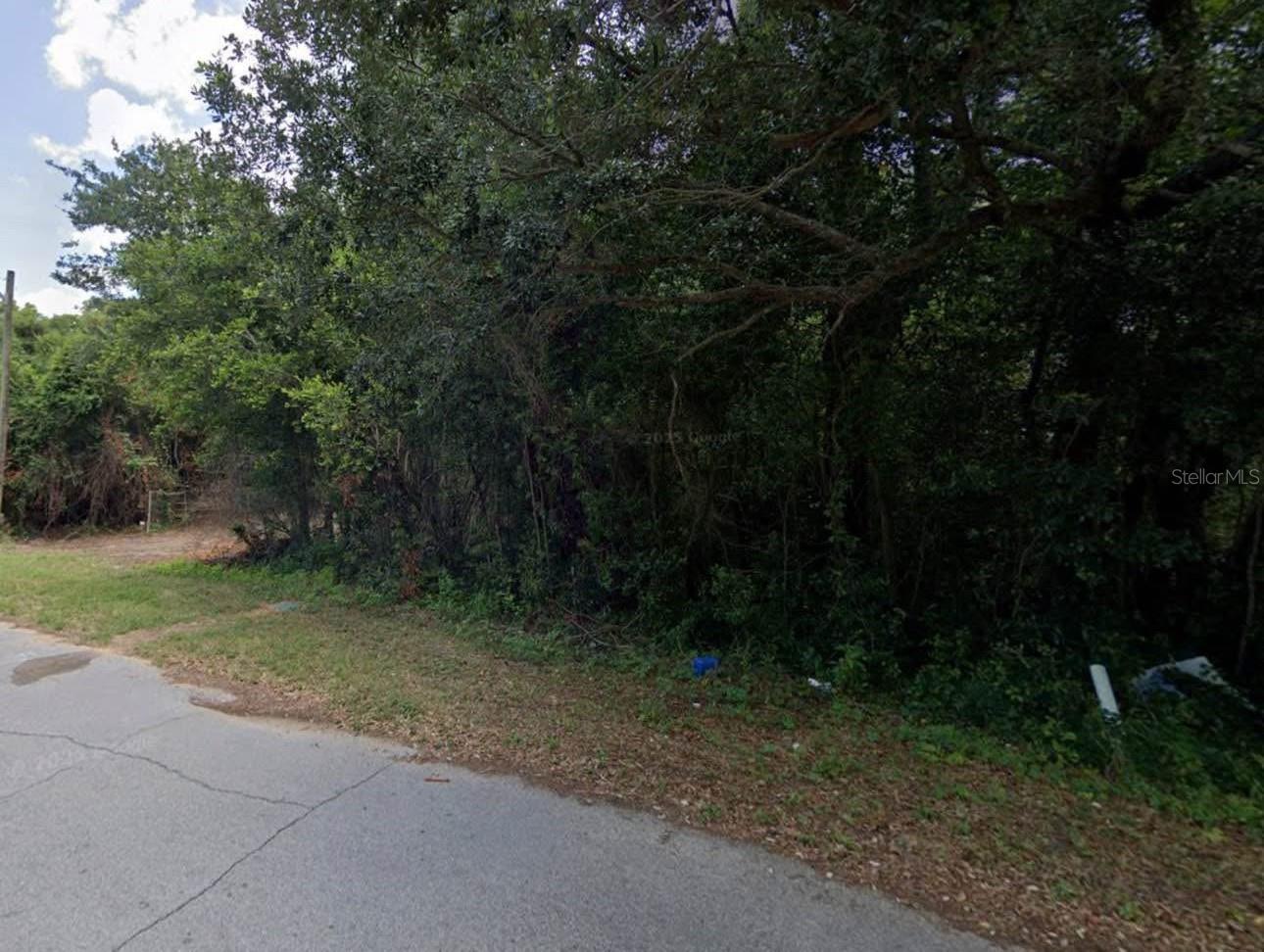 3300 W FAIRFIELD DRIVE