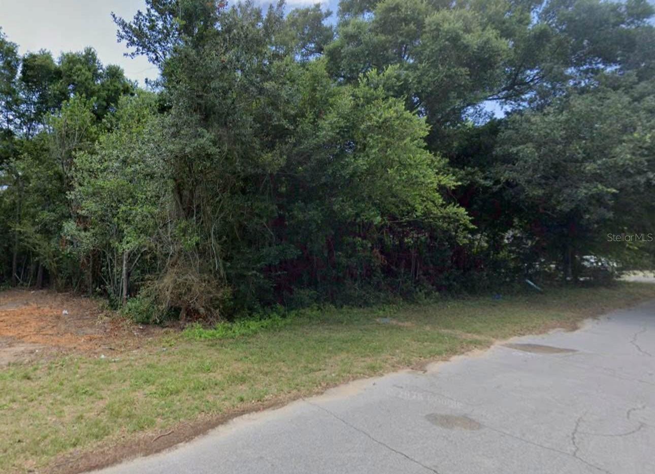 Prime commercial lot located on the highly traveled West Fairfield Drive in Pensacola, offering excellent visibility and easy access to major roads, shopping, and dining. This cleared parcel is ideal for a variety of uses benefiting from steady traffic flow and strong surrounding development. Situated just minutes from downtown Pensacola and I-110, this property presents a rare opportunity to secure a high-exposure location in one of the area’s growing corridors