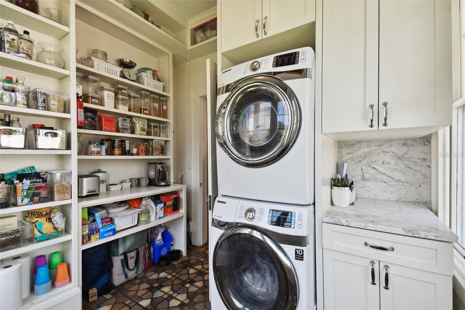 MORRISON GROVE SUB - Residential