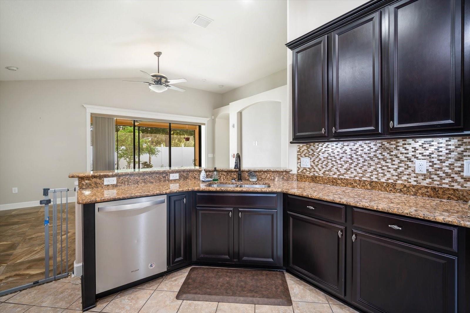 OAK CREEK - Residential