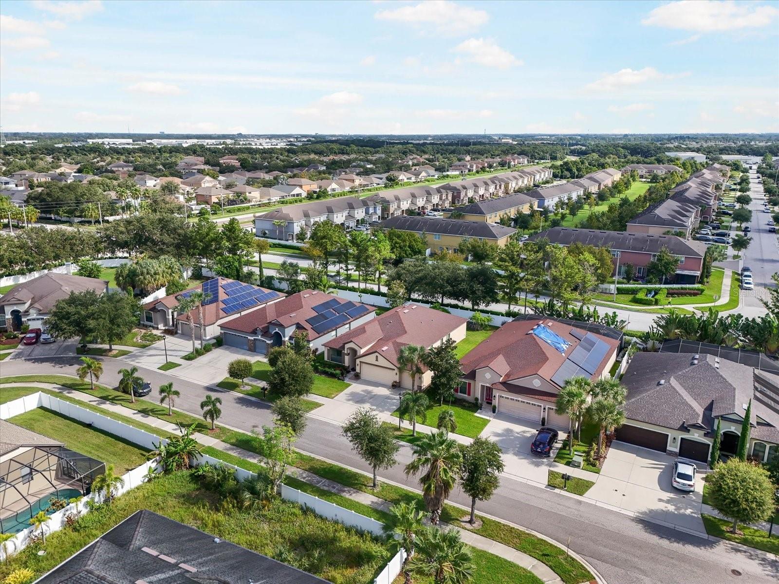 OAK CREEK - Residential