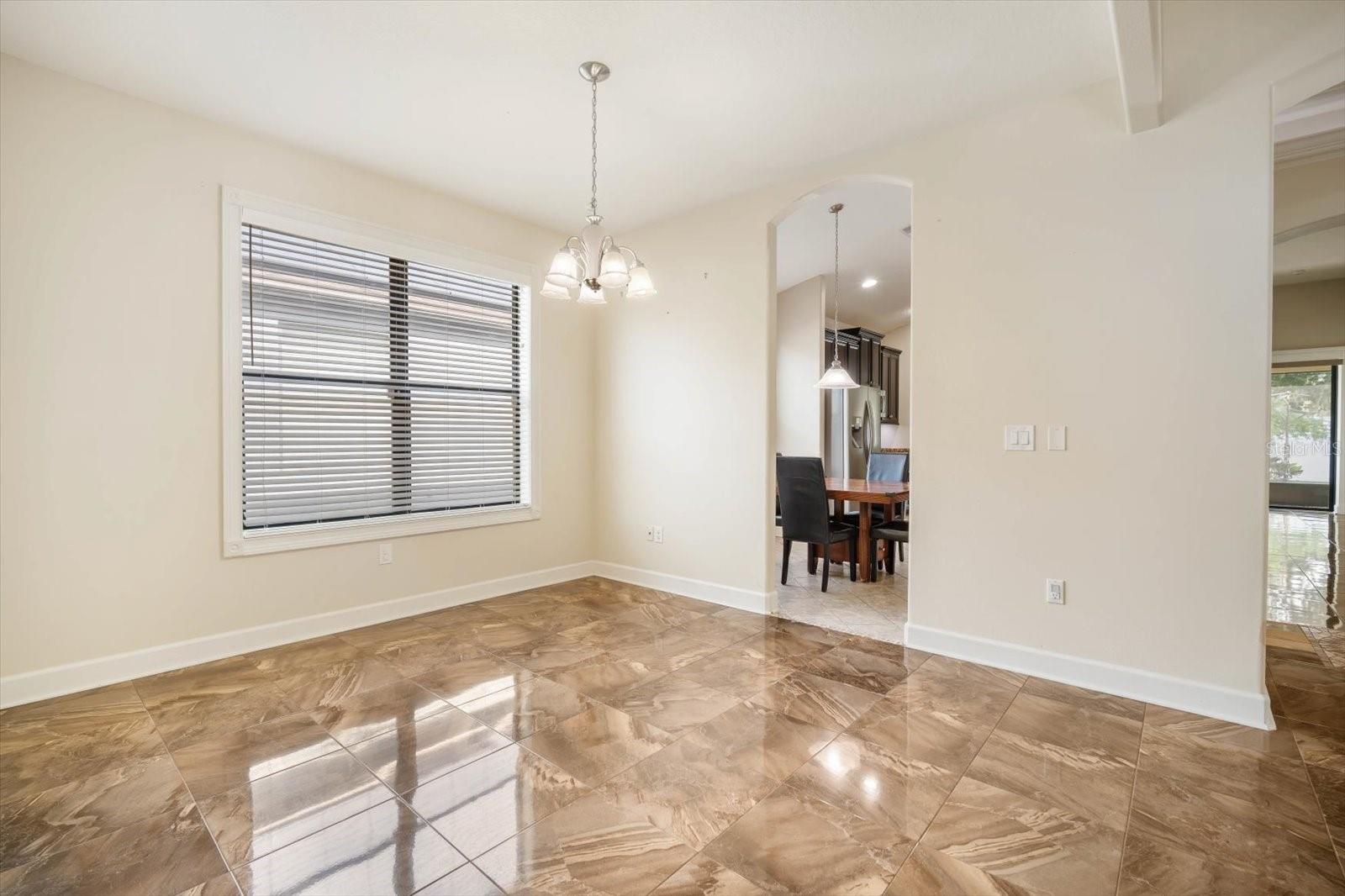 OAK CREEK - Residential