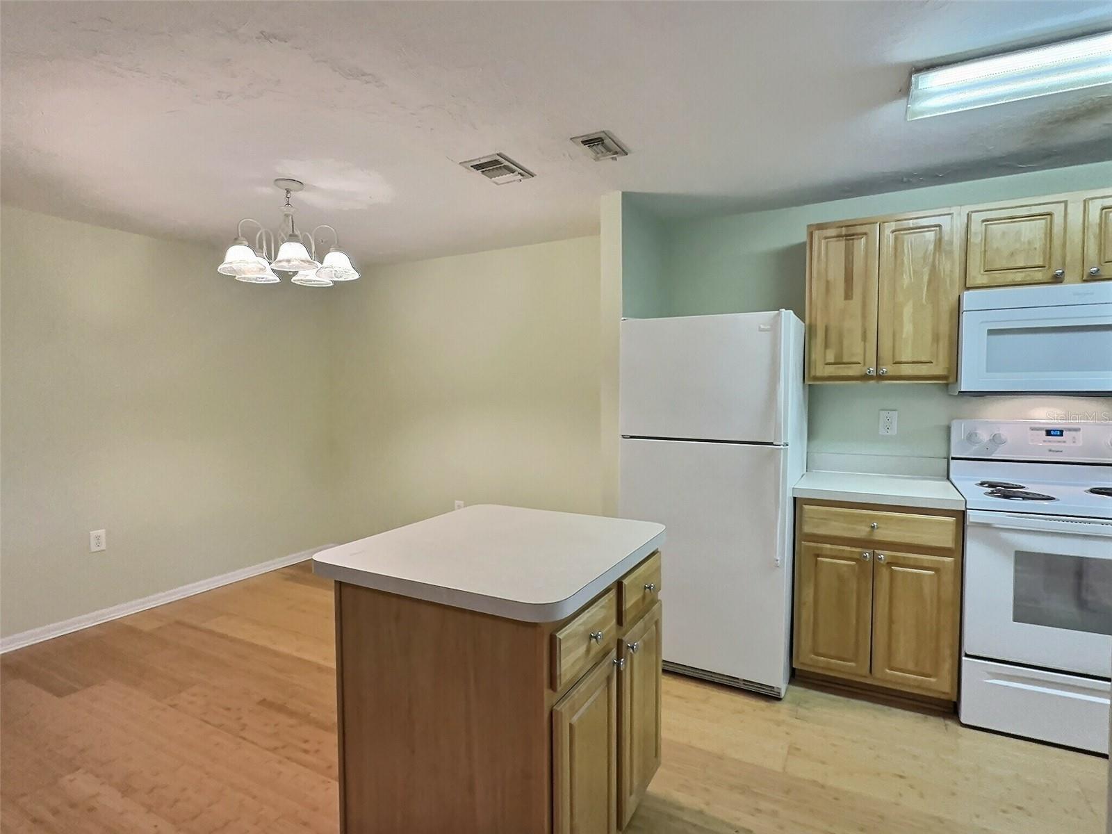 LAS PALMAS OF SARASOTA - Residential