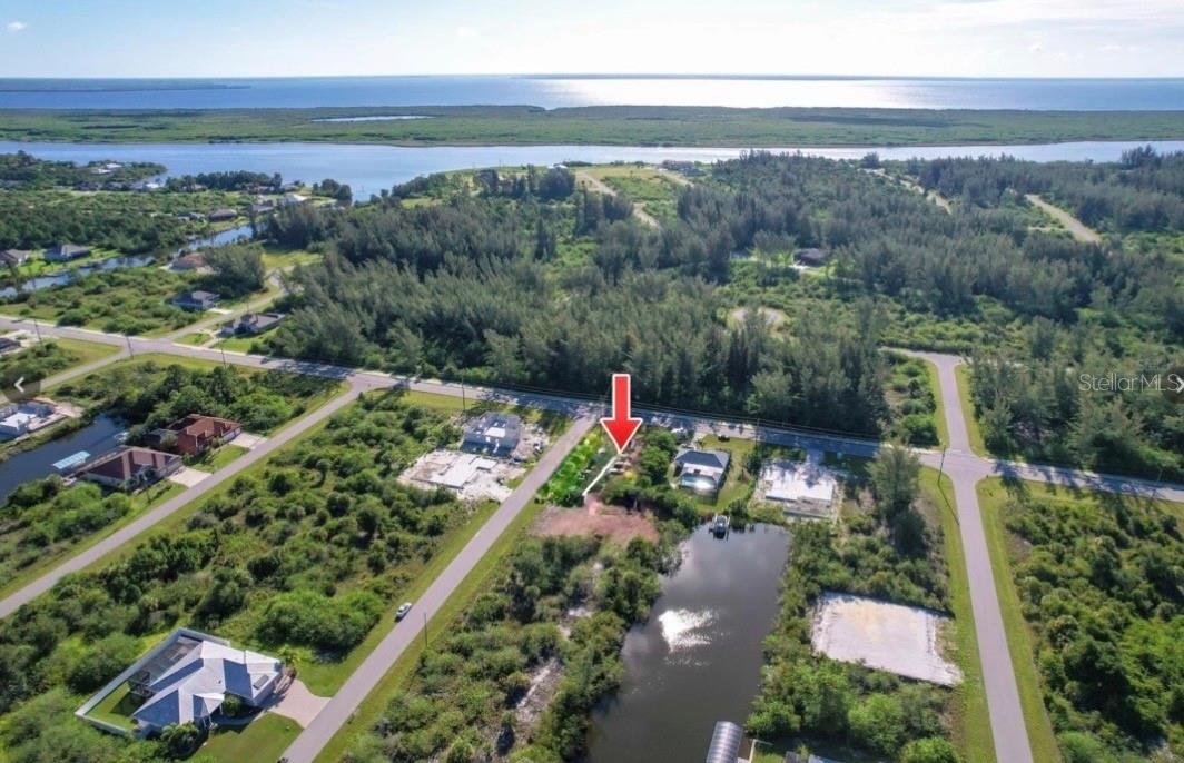 PORT CHARLOTTE SEC 082 - Land