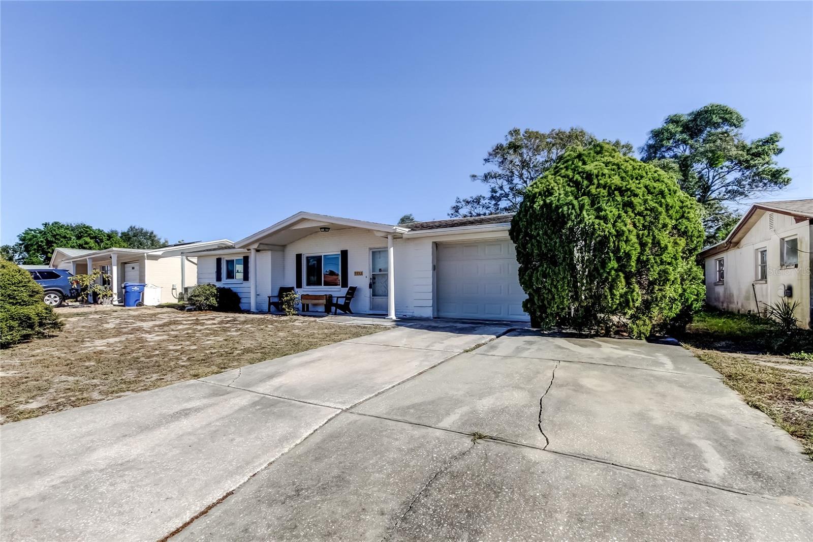 BEACON SQUARE - Residential