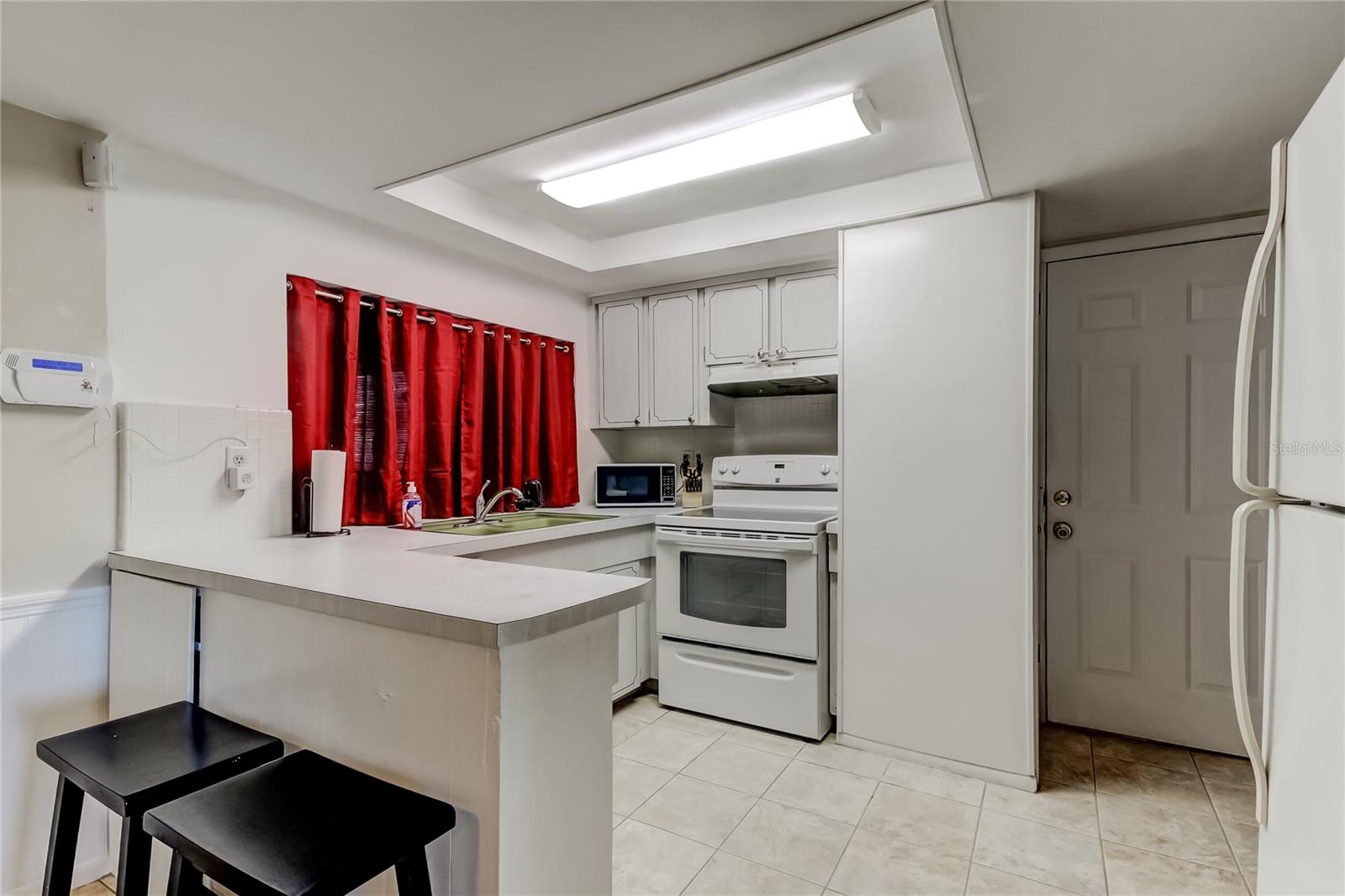 BEACON SQUARE - Residential