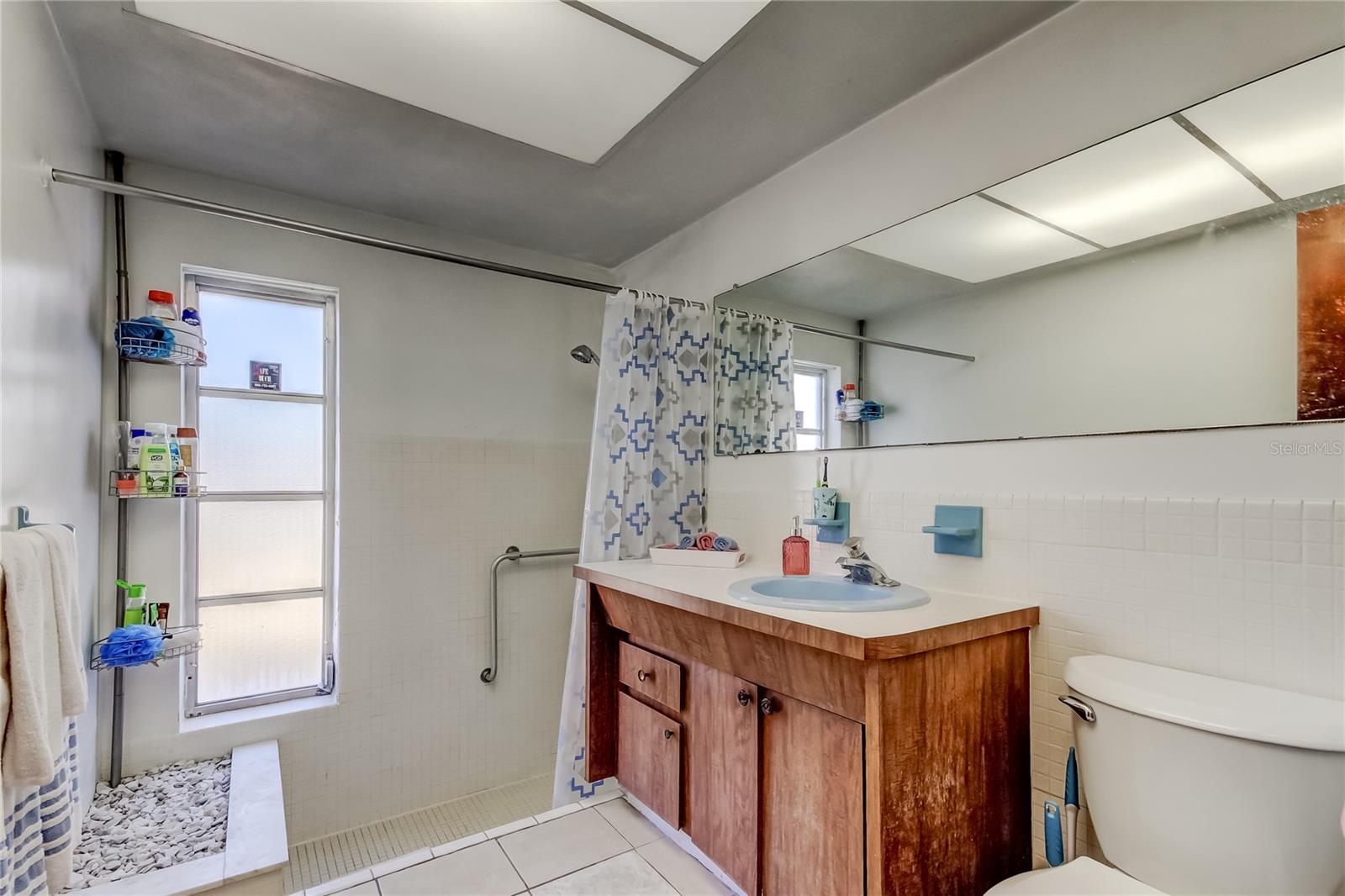 BEACON SQUARE - Residential