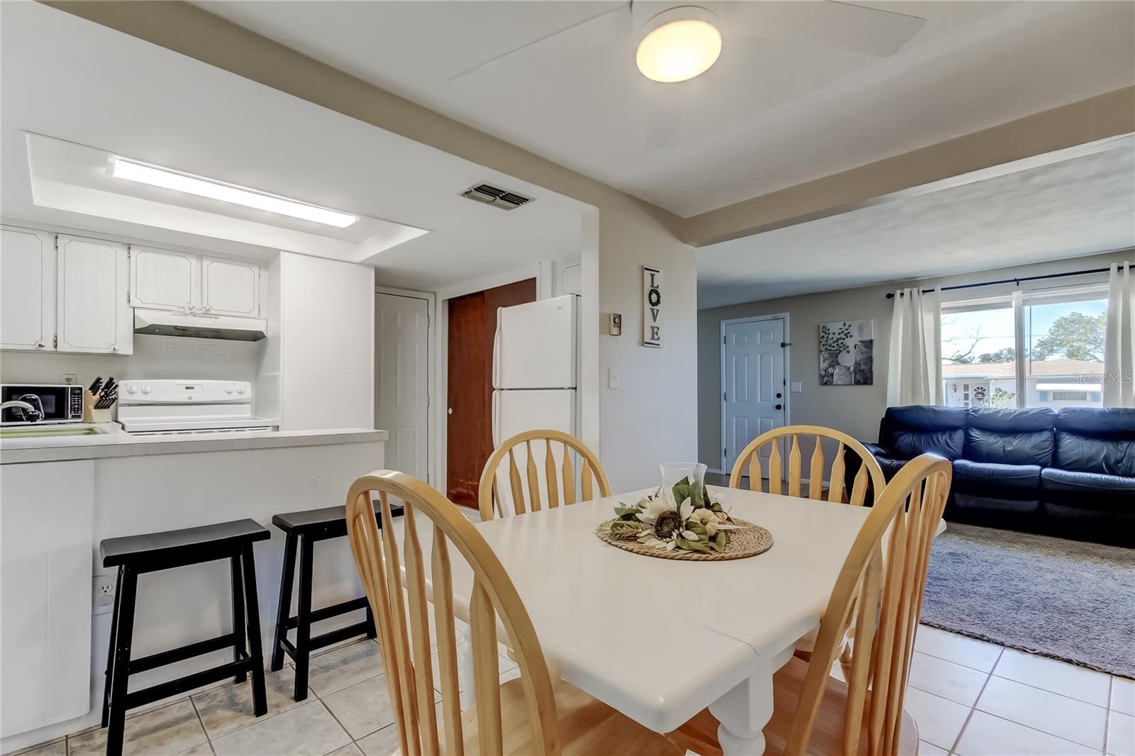 BEACON SQUARE - Residential