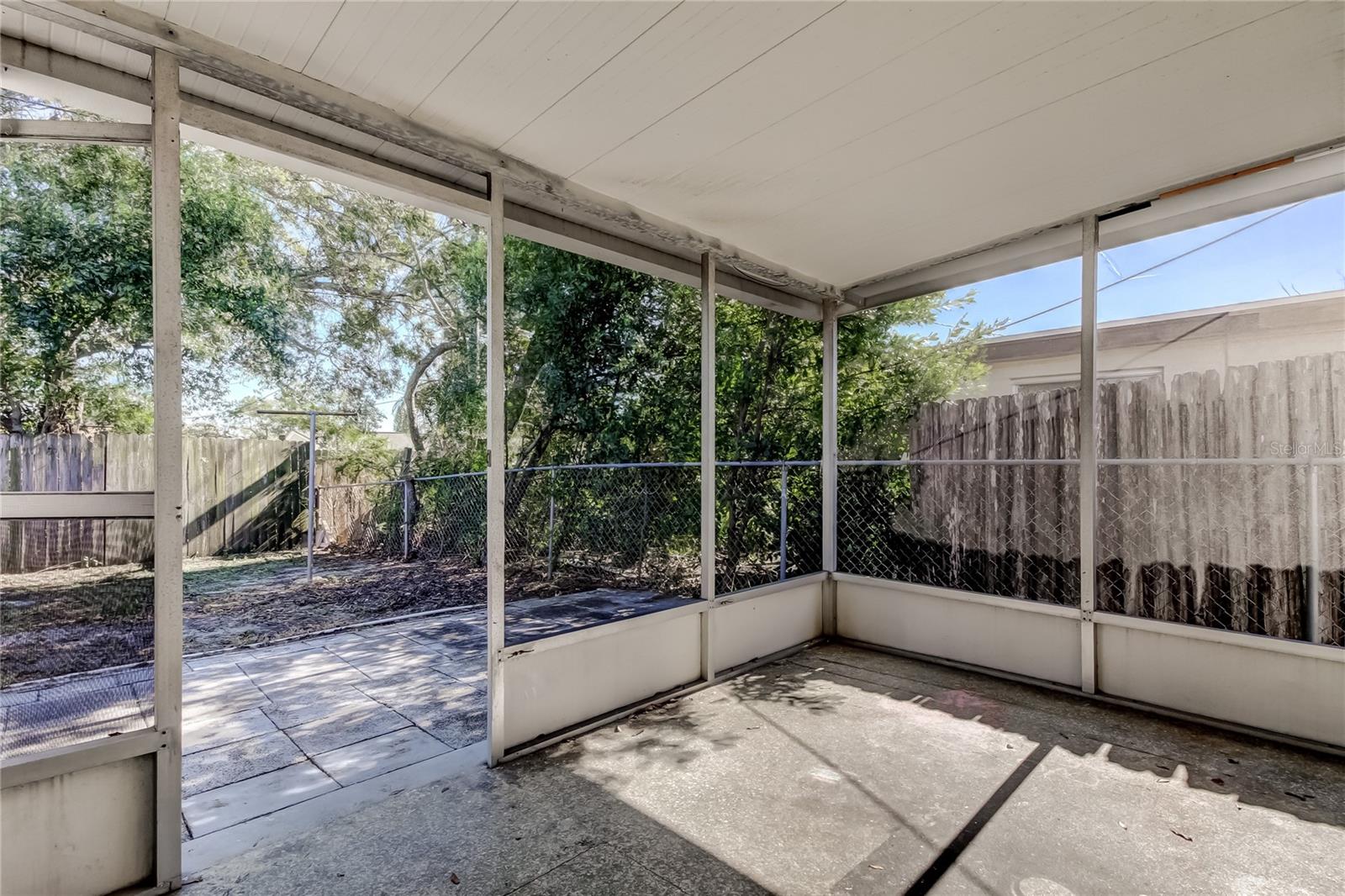 BEACON SQUARE - Residential