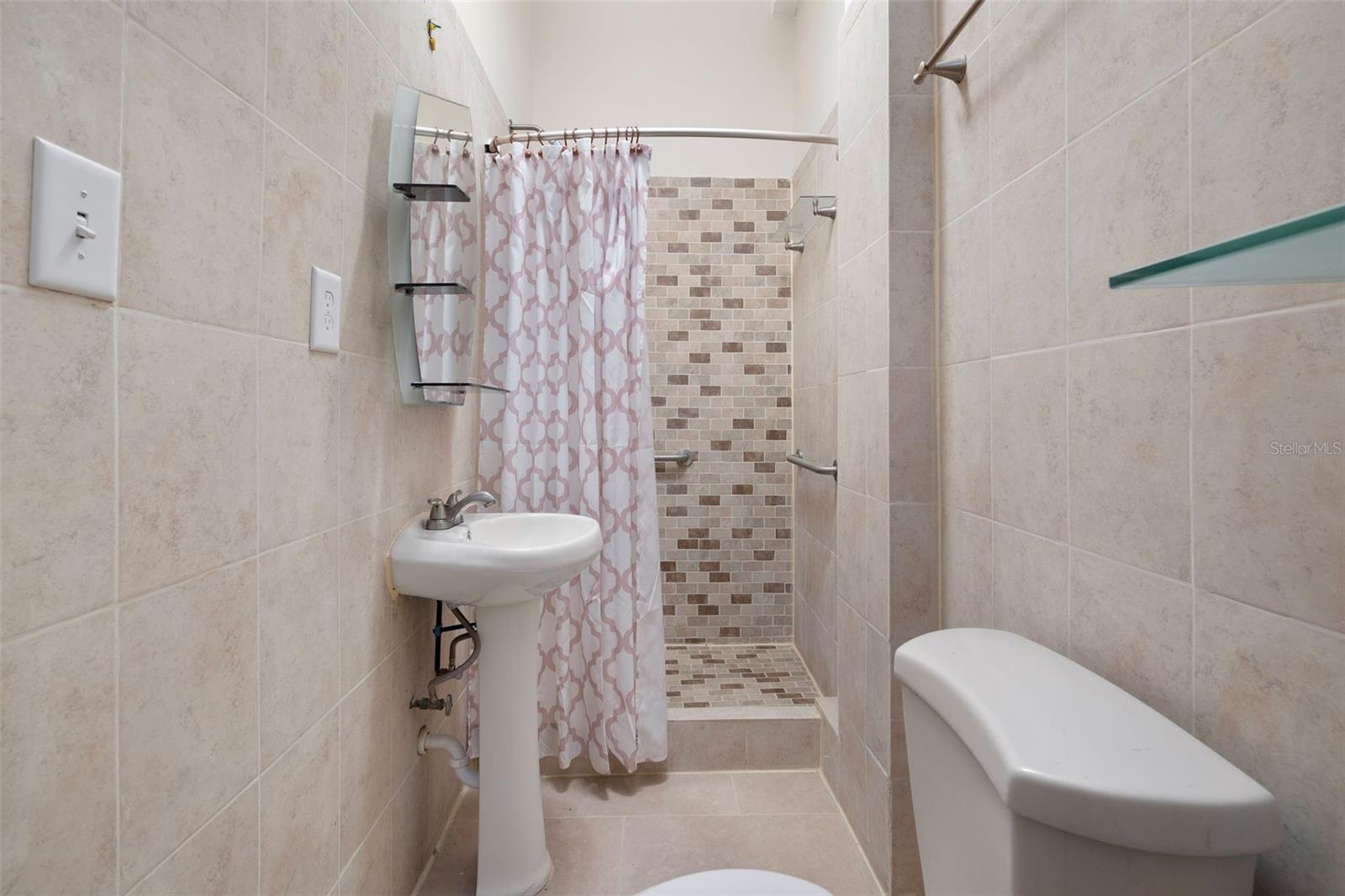 VIEJO SAN JUAN - Residential Income