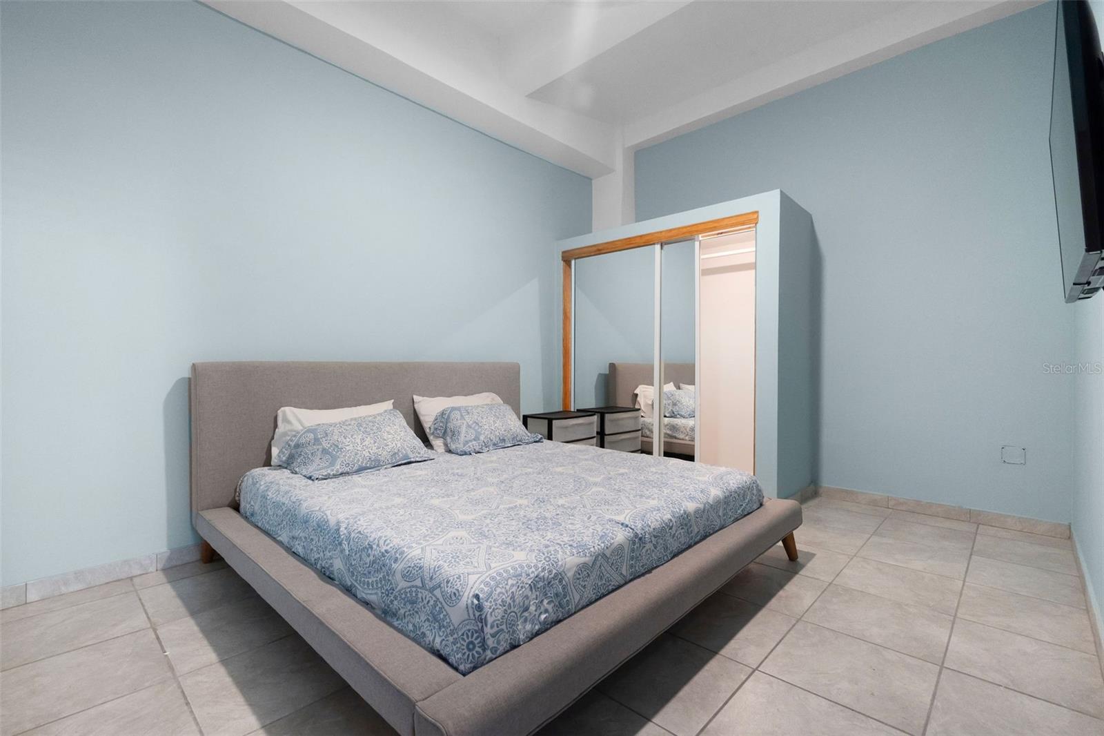 VIEJO SAN JUAN - Residential Income