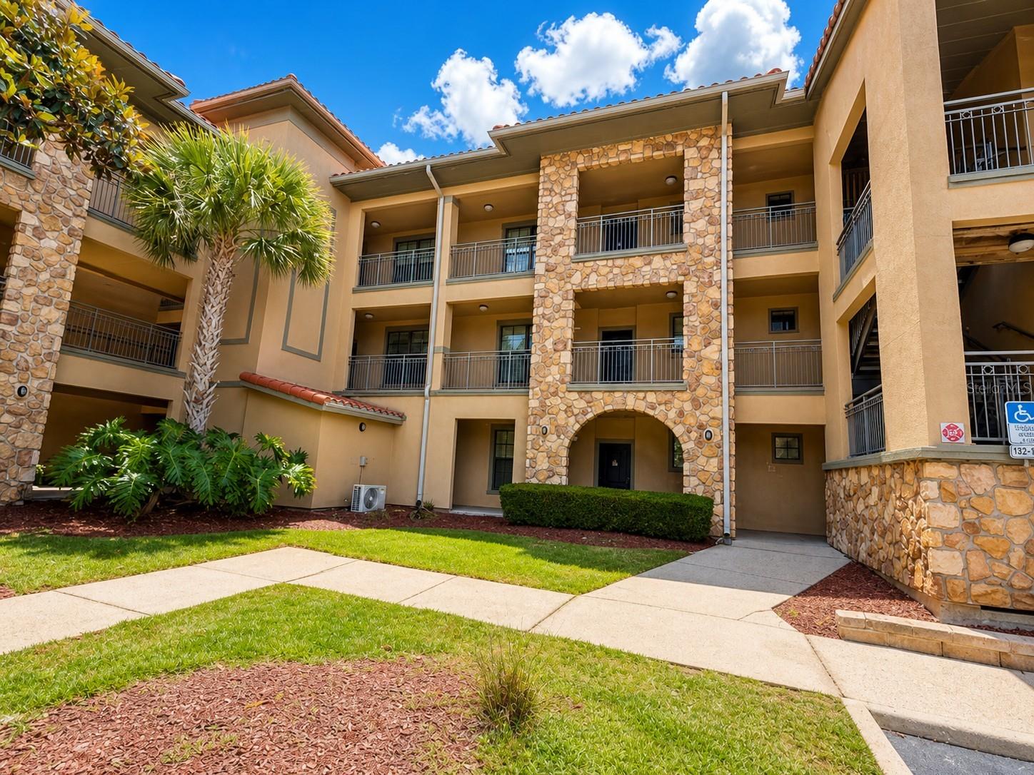 BELLA PIAZZA - Residential
