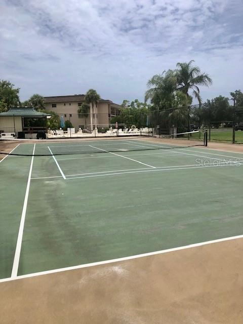 VILLA D ESTE SEC A - Residential Lease